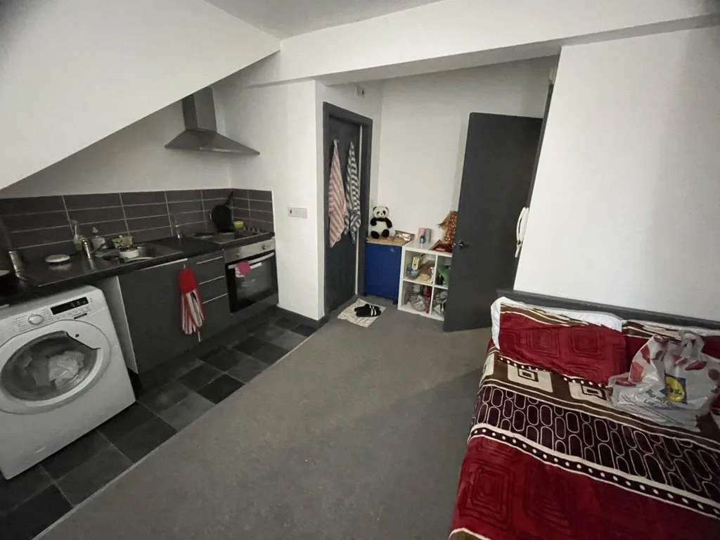 415 Thornton Road, Thornton, Bradford, West Yorkshire, BD13 3JN