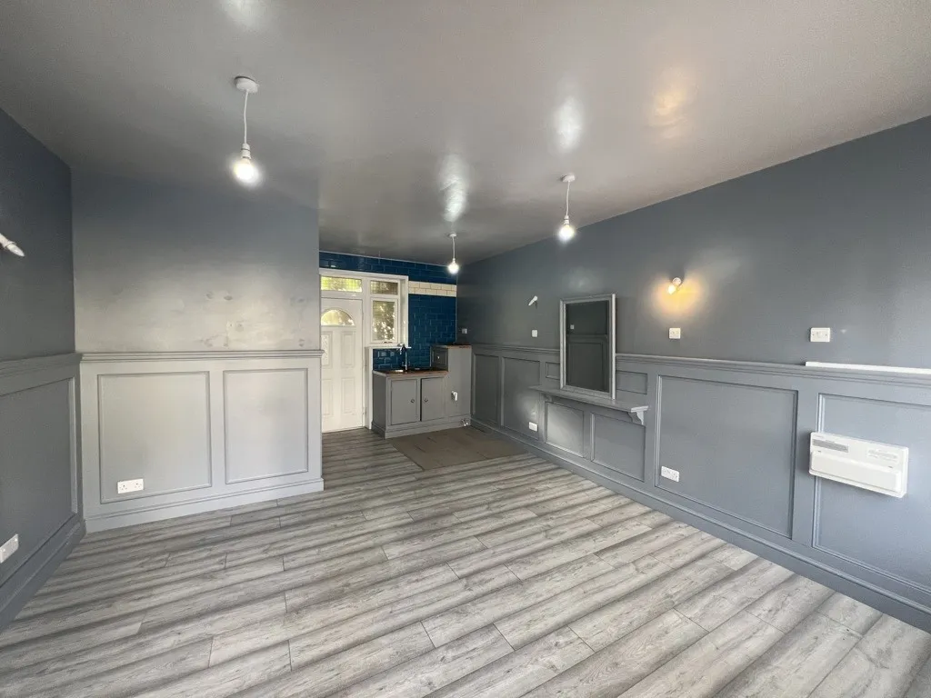 195 Fox Hill Road, Sheffield, South Yorkshire, S6 1HF