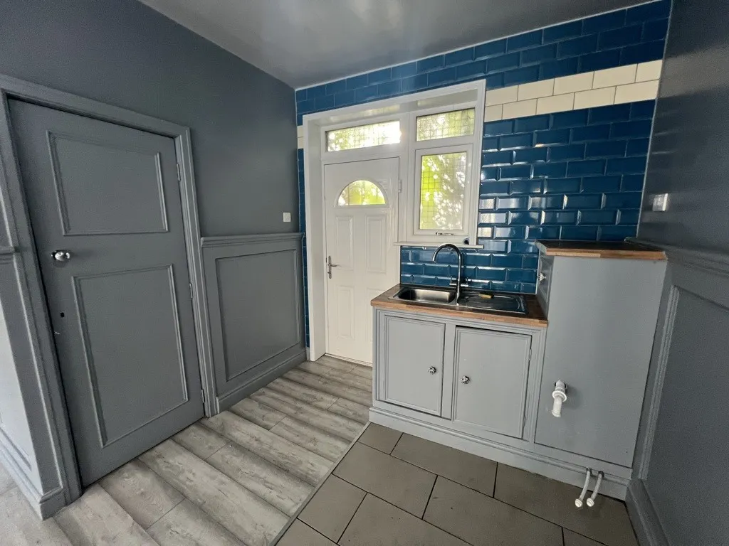 195 Fox Hill Road, Sheffield, South Yorkshire, S6 1HF