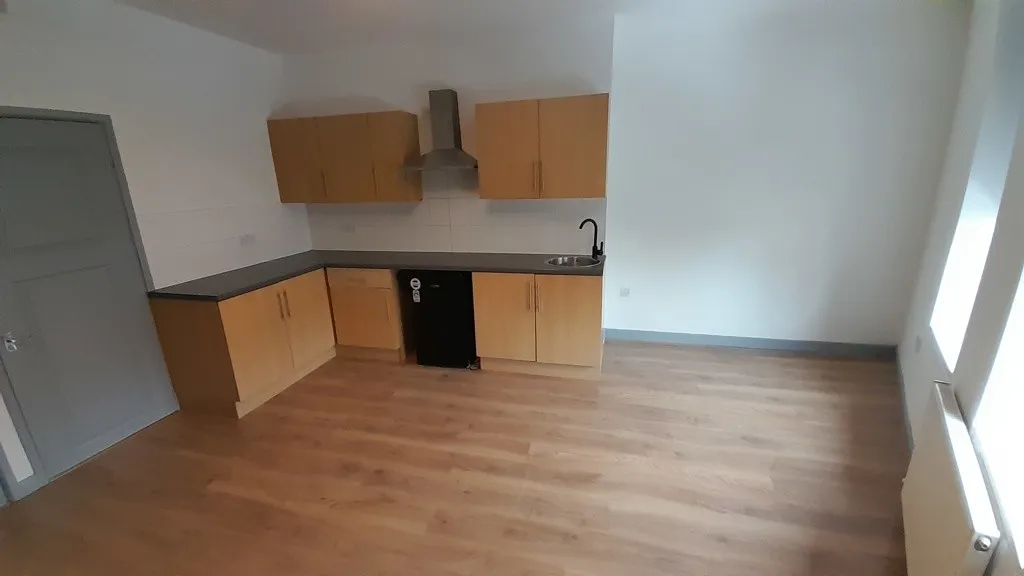 Flat 1-4, 5 Woodfield Road, Doncaster, South Yorkshire, DN4 8EP