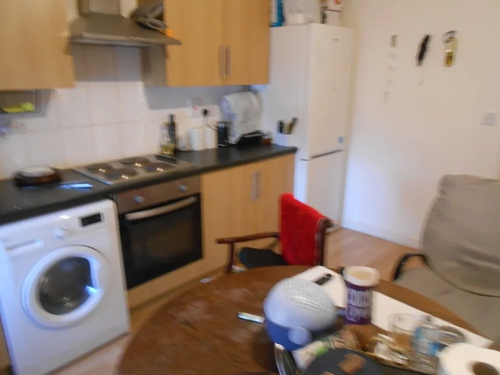 Flat 1-4, 5 Woodfield Road, Doncaster, South Yorkshire, DN4 8EP