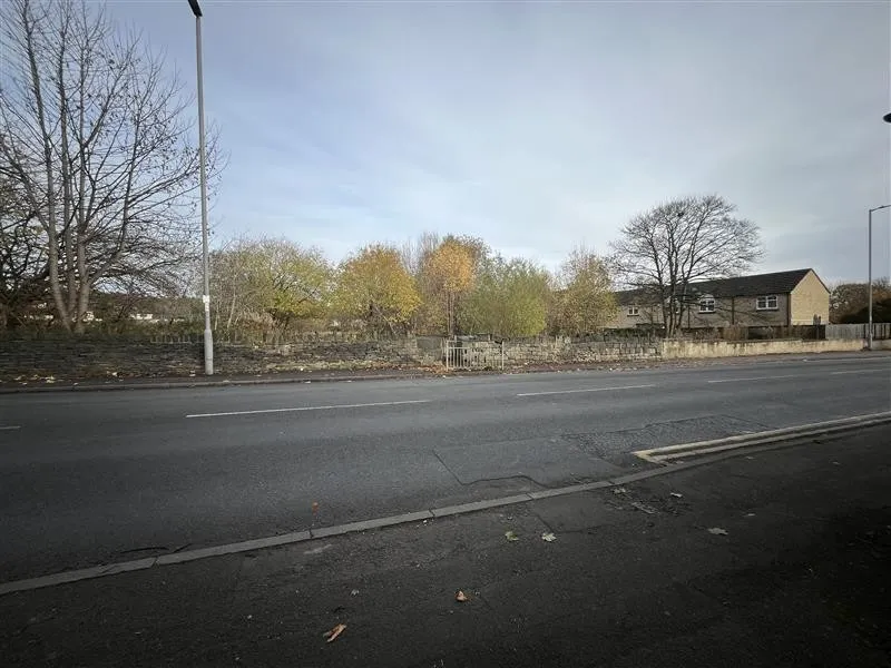 Land At Abb Scott Lane, Low Moor, Bradford, West Yorkshire, BD12 0TT