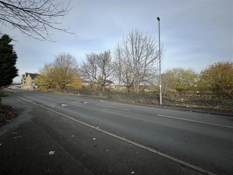 Land At Abb Scott Lane, Low Moor, Bradford, West Yorkshire, BD12 0TT