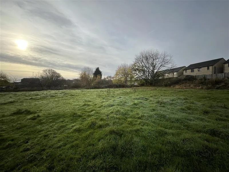 Land At Abb Scott Lane, Low Moor, Bradford, West Yorkshire, BD12 0TT