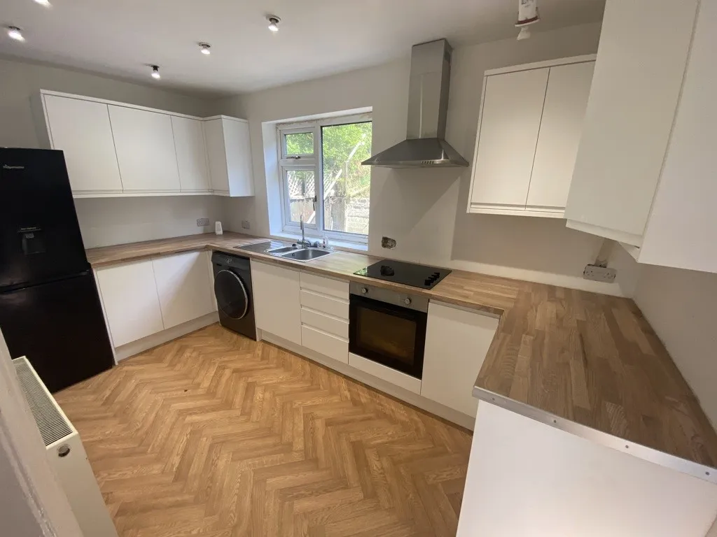 54 Droppingwell Road, Rotherham, South Yorkshire, S61 2DJ
