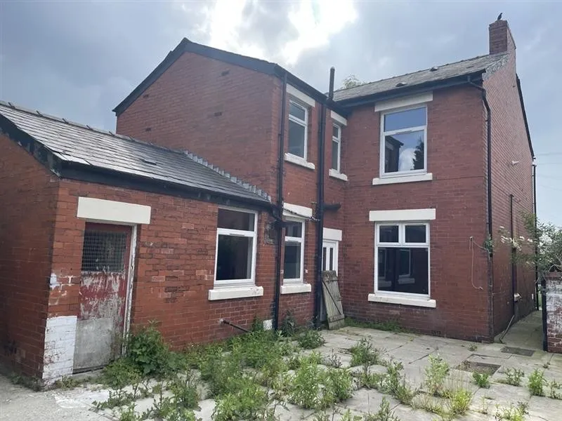 257 Brownedge Road, Bamber Bridge, Preston, Lancashire, PR5 6UT