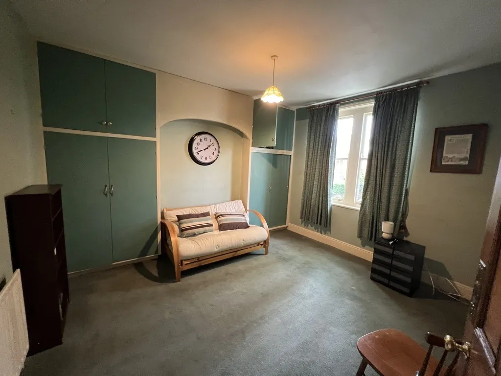 21 Camborne Road, Birley Carr, Sheffield, South Yorkshire, S6 1HN