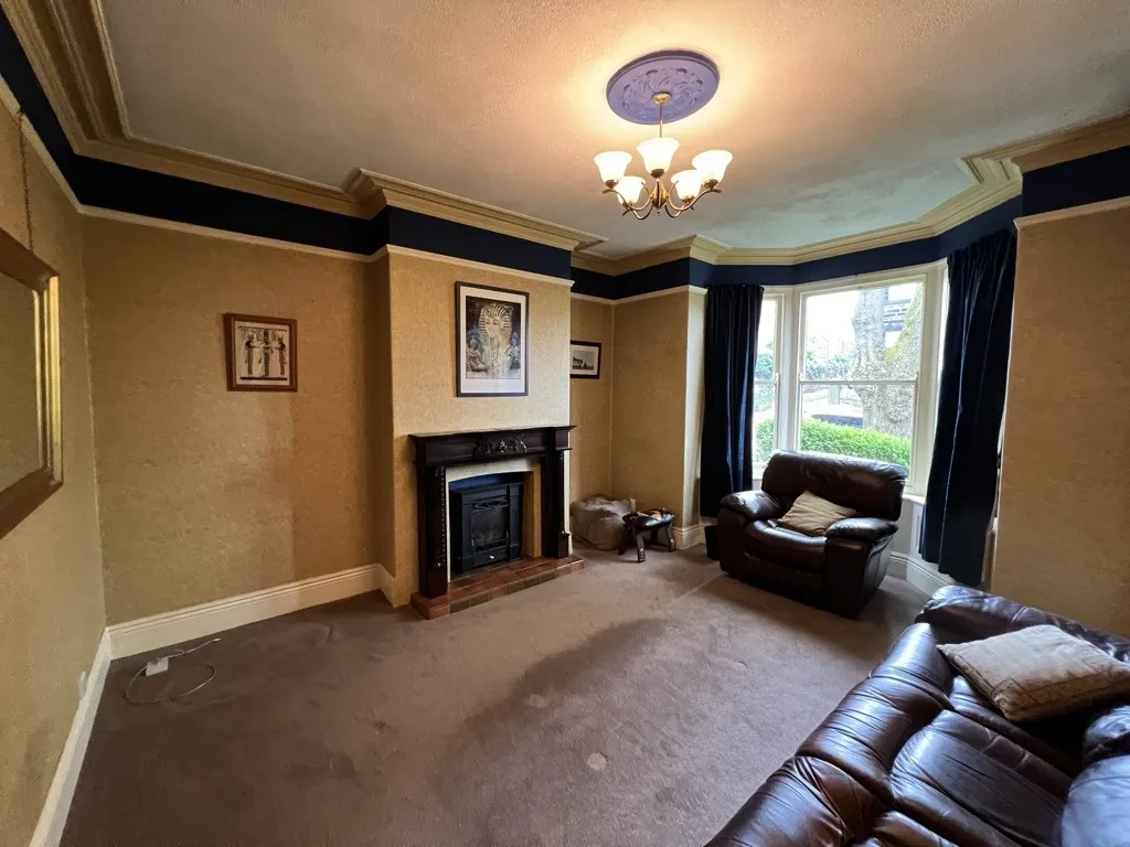 21 Camborne Road, Birley Carr, Sheffield, South Yorkshire, S6 1HN