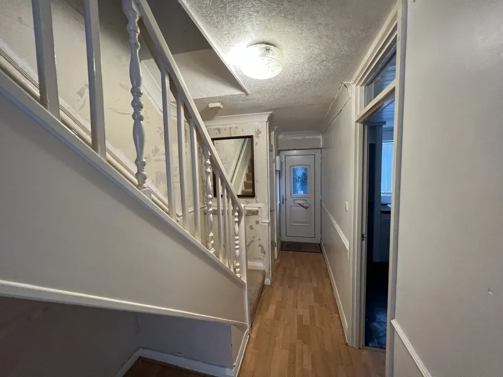 136 Erskine Crescent, Heeley, Sheffield, South Yorkshire, S2 3LR