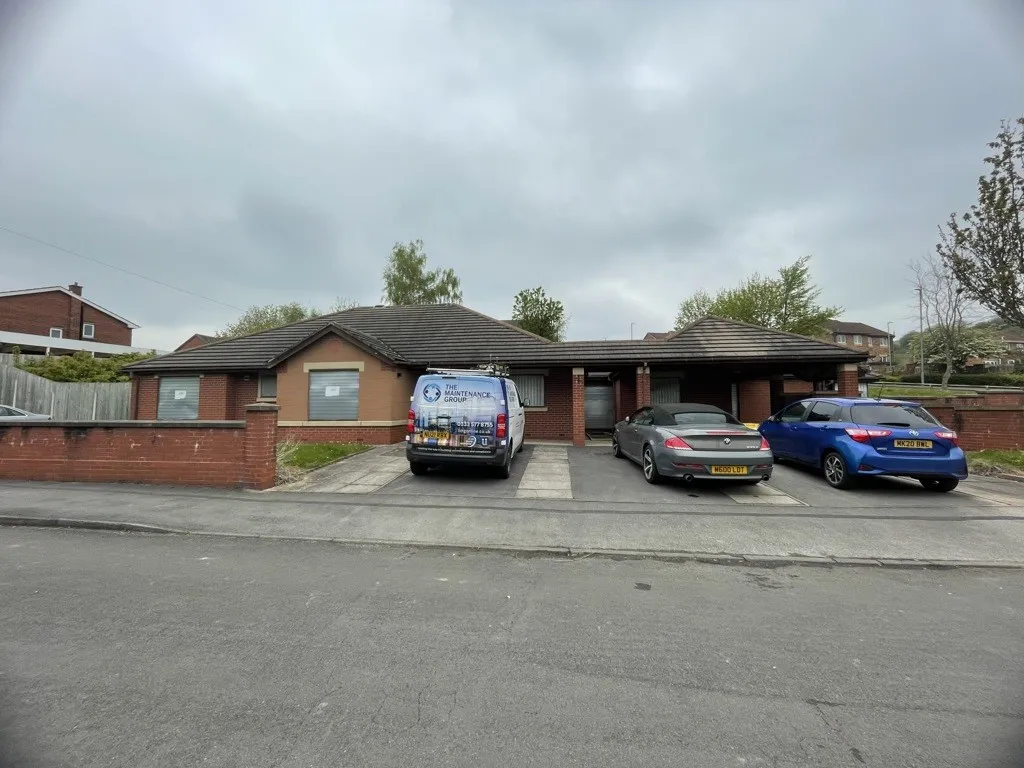 Fernlea, 59 Fort Ann Road, Soothill, Batley, West Yorkshire, WF17 6LS