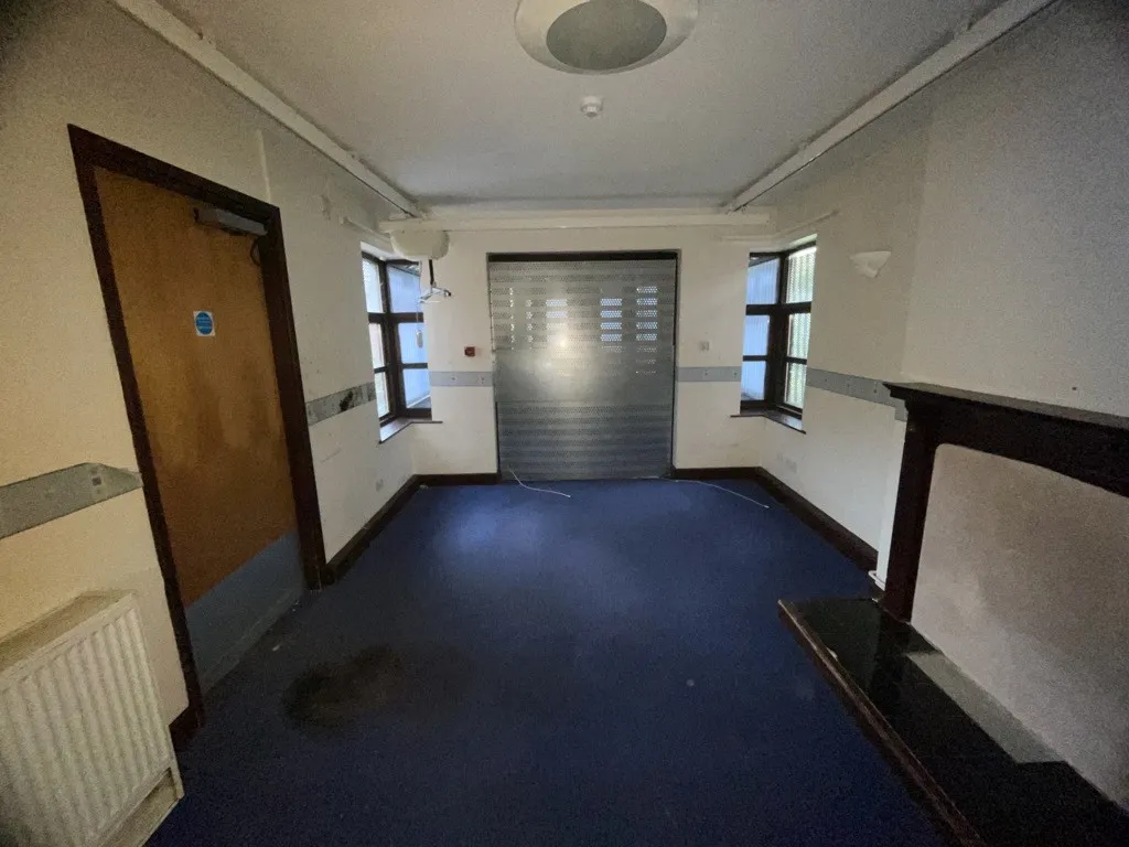 Fernlea, 59 Fort Ann Road, Soothill, Batley, West Yorkshire, WF17 6LS