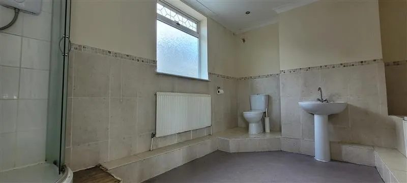 176-178 Gelderd Road, Leeds, West Yorkshire, LS12 6DL