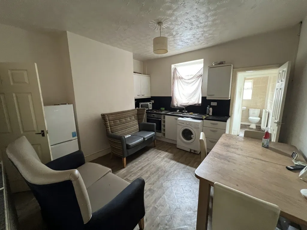 19 High Street, Grimethorpe, Barnsley, South Yorkshire, S72 7LS