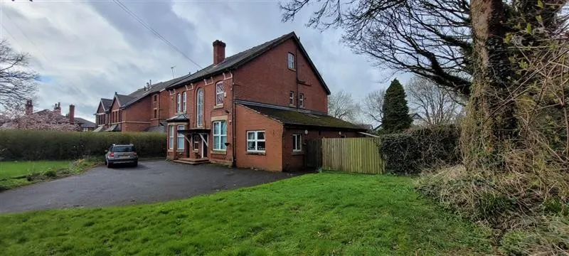 94 Radcliffe Road, Haugh, Bolton, Lancashire, BL2 1NU