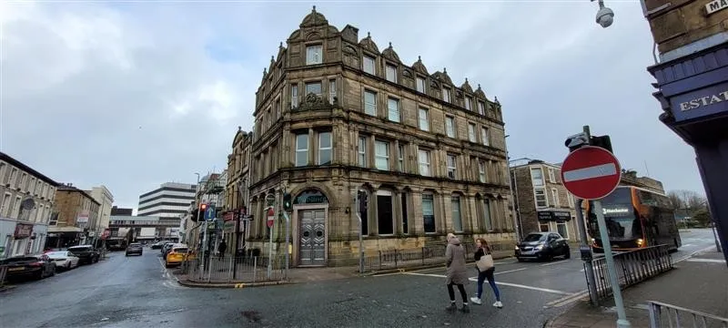 Upper Floors, 32 Manchester Road, Burnley, Lancashire, BB11 1HH