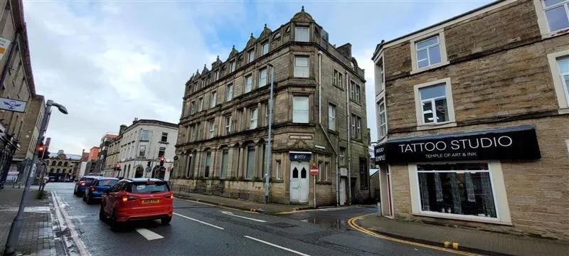 Upper Floors, 32 Manchester Road, Burnley, Lancashire, BB11 1HH