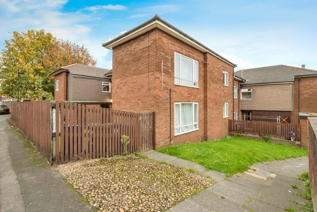 64 Queen Street, Balby, Doncaster, South Yorkshire, DN4 8AB