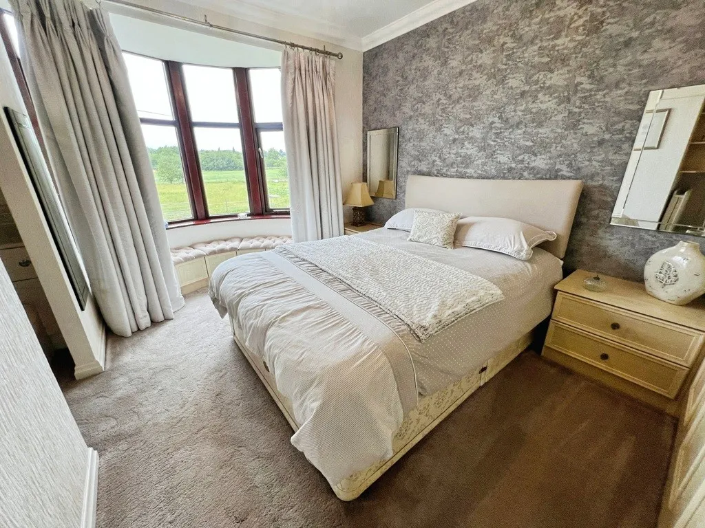 560 Radcliffe Road, Bolton, Lancashire, BL3 1AN