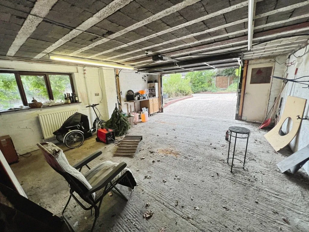 560 Radcliffe Road, Bolton, Lancashire, BL3 1AN