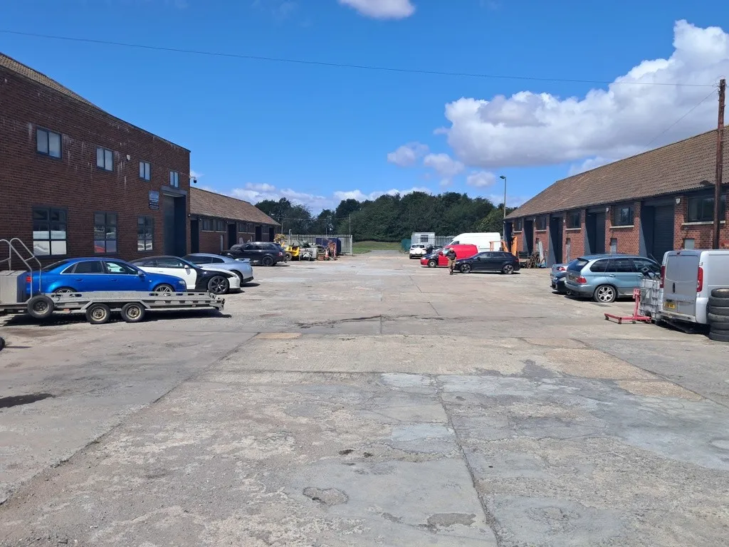 Commercial Units, Manby Middlegate, Manby, Louth, Lincolnshire, LN11 8EB