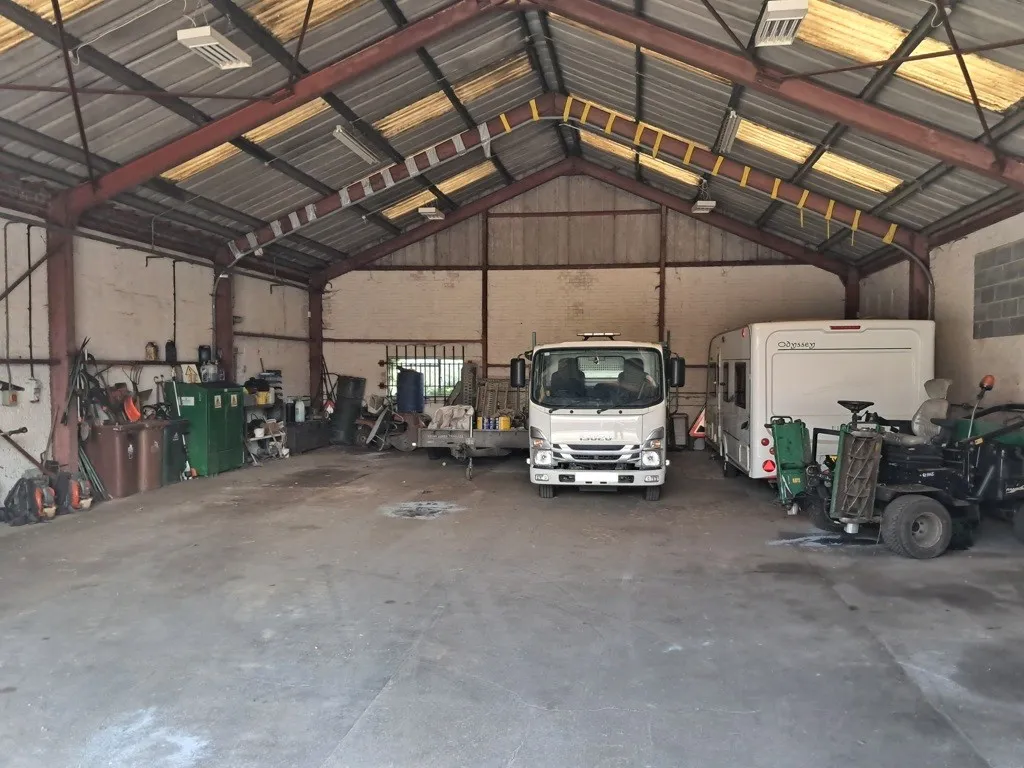 Commercial Units, Manby Middlegate, Manby, Louth, Lincolnshire, LN11 8EB