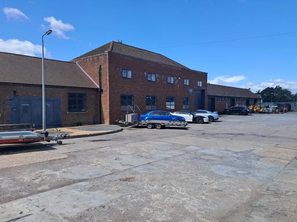 Commercial Units, Manby Middlegate, Manby, Louth, Lincolnshire, LN11 8EB