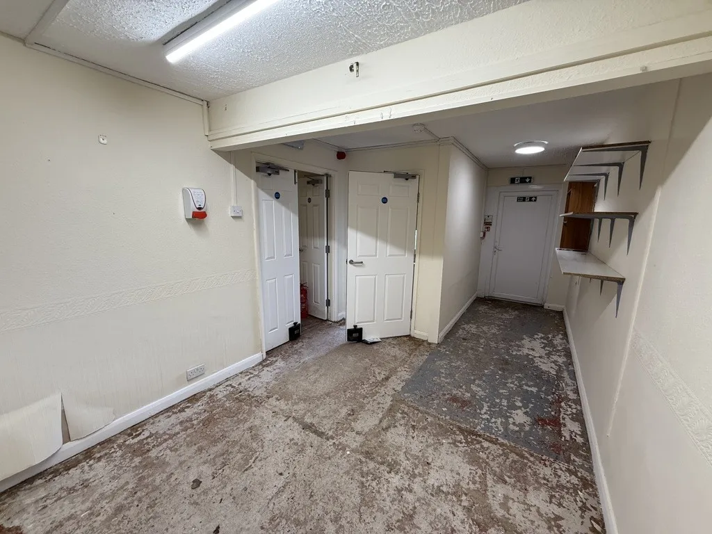 Hope House, Whitting Valley Road, Old Whittington, Chesterfield, Derbyshire, S41 9EY