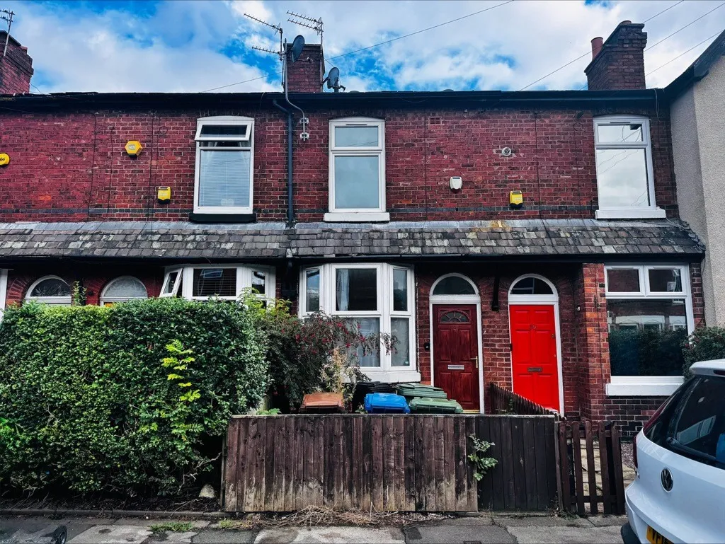 37 Warren Road, Stockport, Cheshire, SK3 8HG
