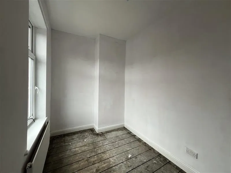 37 Warren Road, Stockport, Cheshire, SK3 8HG