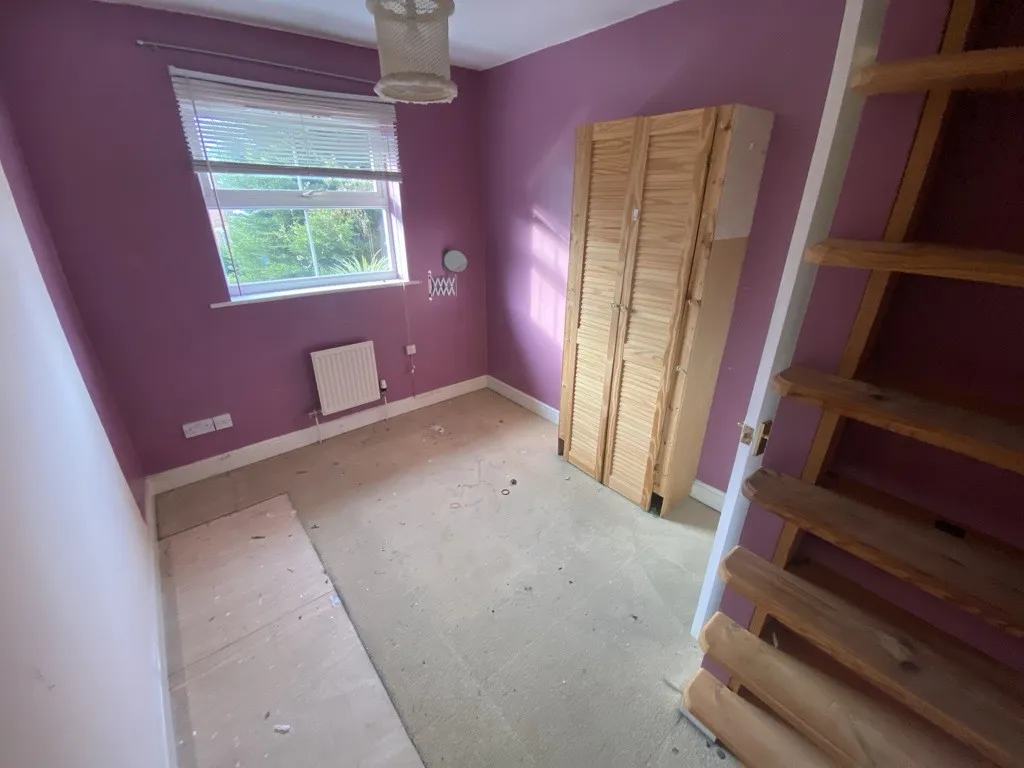 14 Greenfields Way, Carlton-In-Lindrick, Worksop, Nottinghamshire, S81 9TD