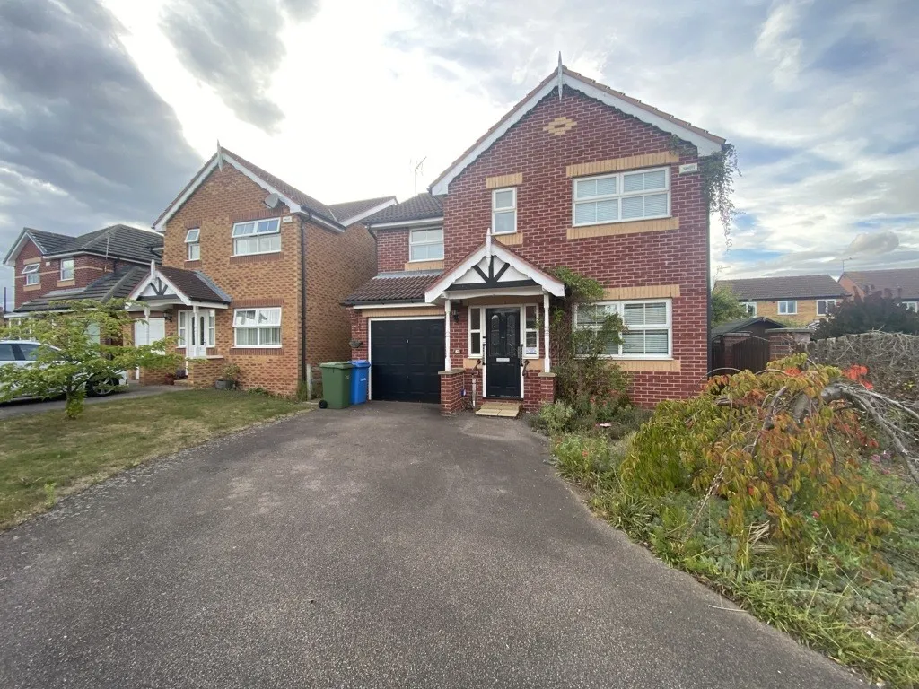 14 Greenfields Way, Carlton-In-Lindrick, Worksop, Nottinghamshire, S81 9TD