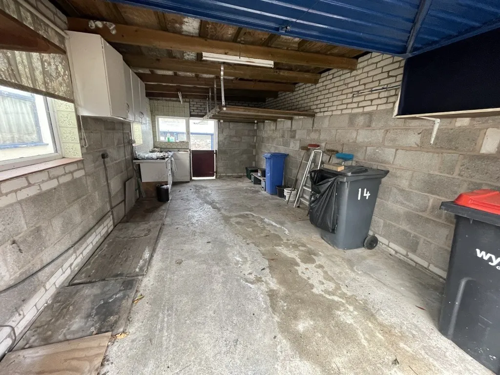 14 Newton Drive East, Blackpool, Lancashire, FY3 8QH