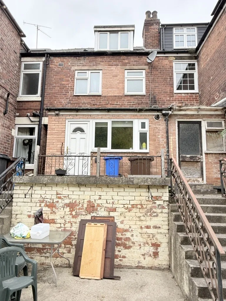 101 Station Road, Chapeltown, Sheffield, South Yorkshire, S35 2XF