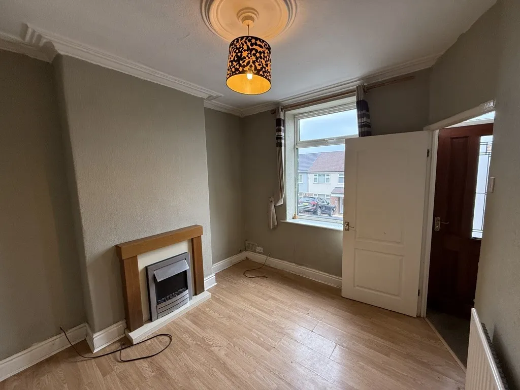 170 High Street, Ecclesfield, Sheffield, South Yorkshire, S35 9XF