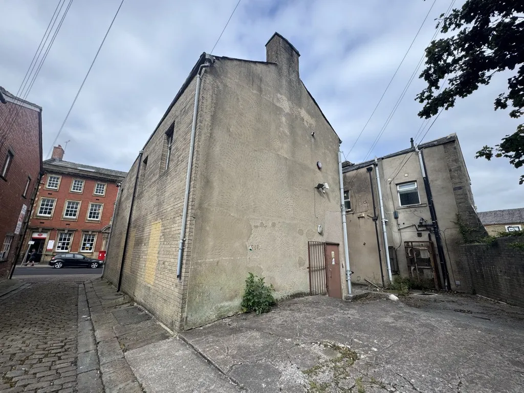 3 Abbey Street, Accrington, Lancashire, BB5 1EN