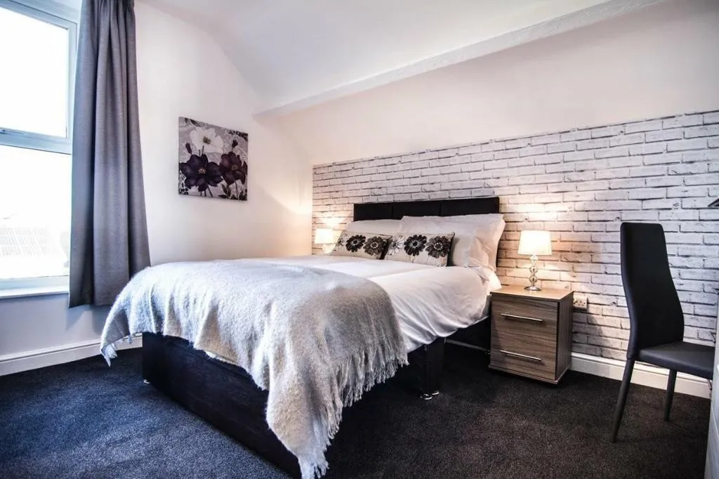 Wheatsheaf, 124 Hindpool Road, Barrow-In-Furness, Cumbria, LA14 1XZ