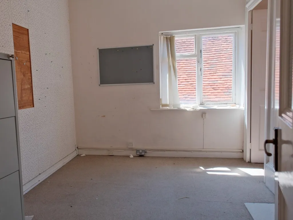 20 High Street, Fareham, Hampshire, PO16 7AF