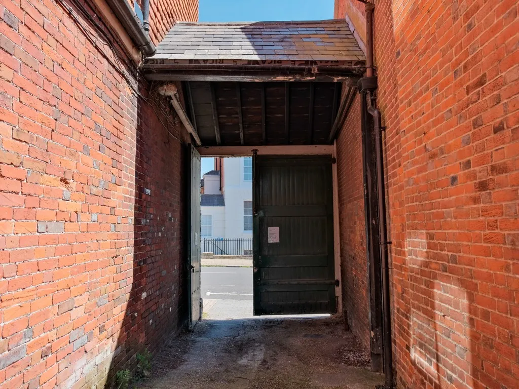 20 High Street, Fareham, Hampshire, PO16 7AF