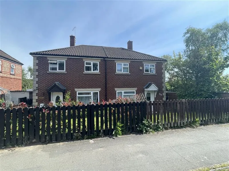 44 Acre Road, Ellesmere Port, Cheshire CH66 3PW