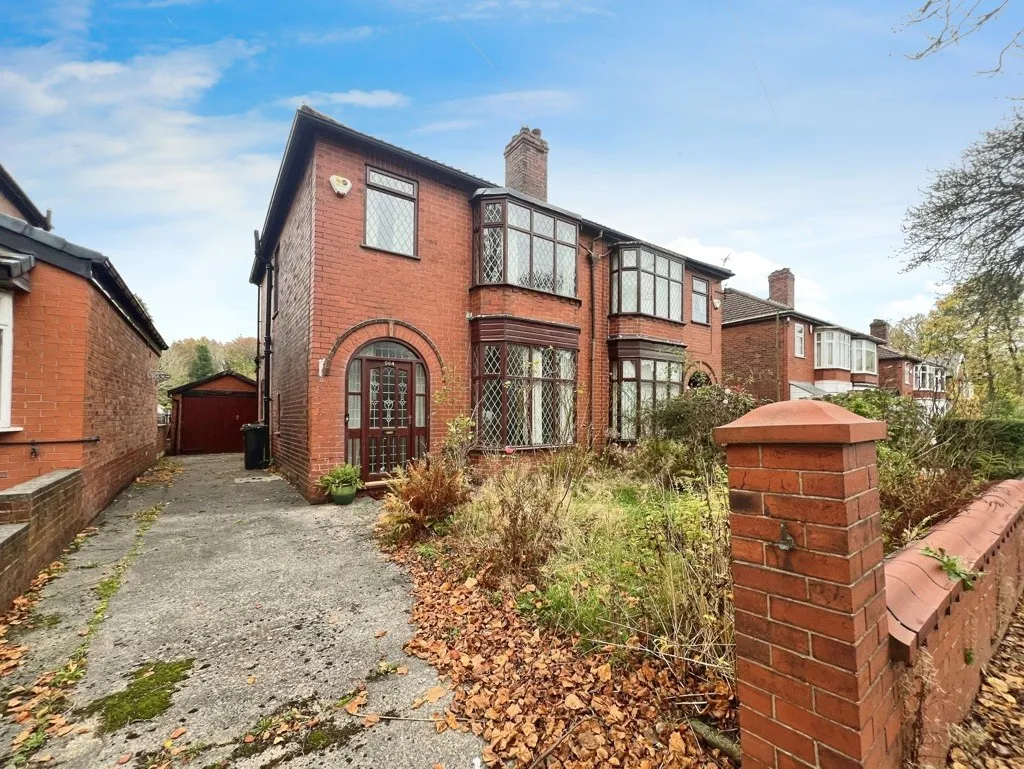 664 Crompton Way, Bolton, Lancashire, BL1 8TJ