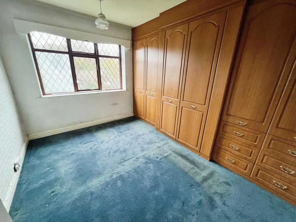 664 Crompton Way, Bolton, Lancashire, BL1 8TJ