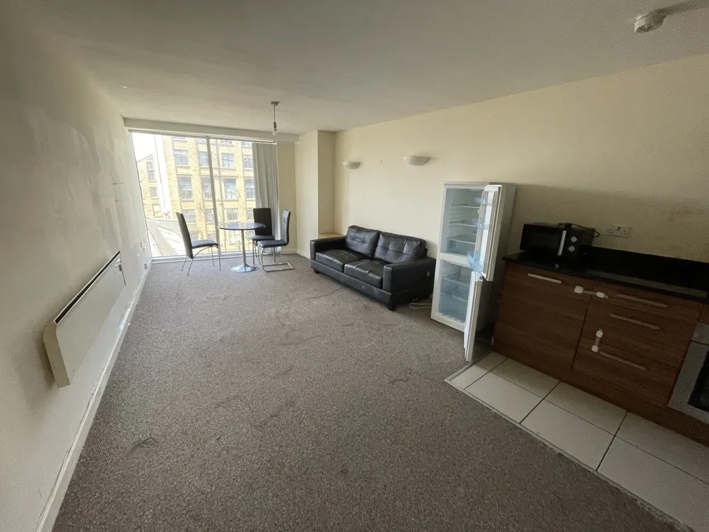 140 The Gatehaus, Leeds Road, Bradford, West Yorkshire, BD1 5BQ