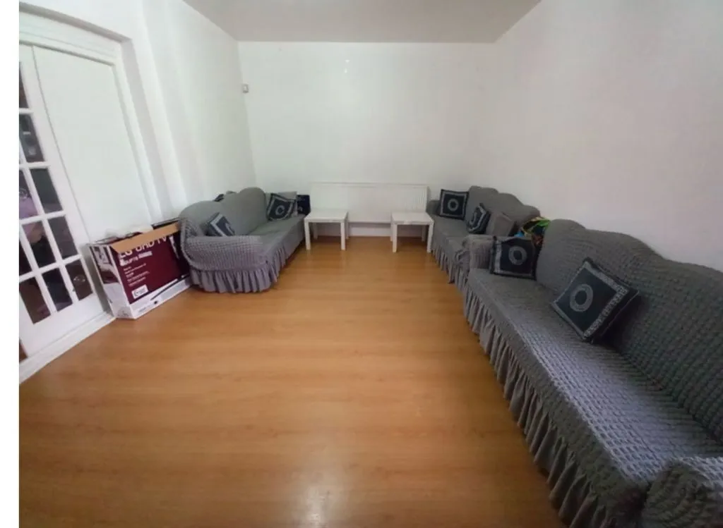 190 Fitzwilliam Road, Rotherham, South Yorkshire, S65 1QA