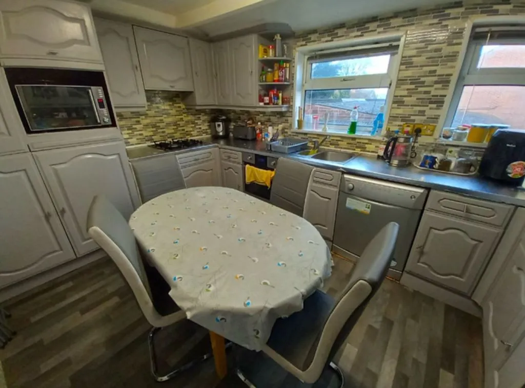 190 Fitzwilliam Road, Rotherham, South Yorkshire, S65 1QA