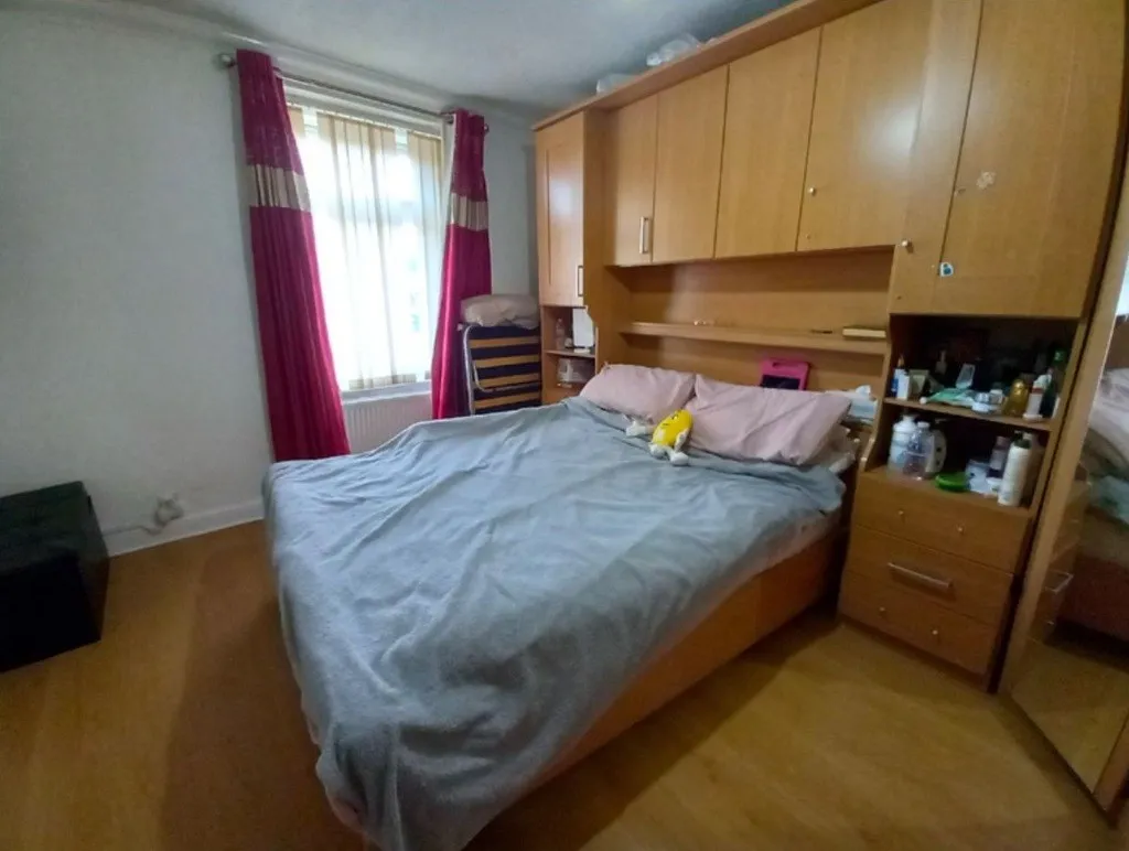 190 Fitzwilliam Road, Rotherham, South Yorkshire, S65 1QA