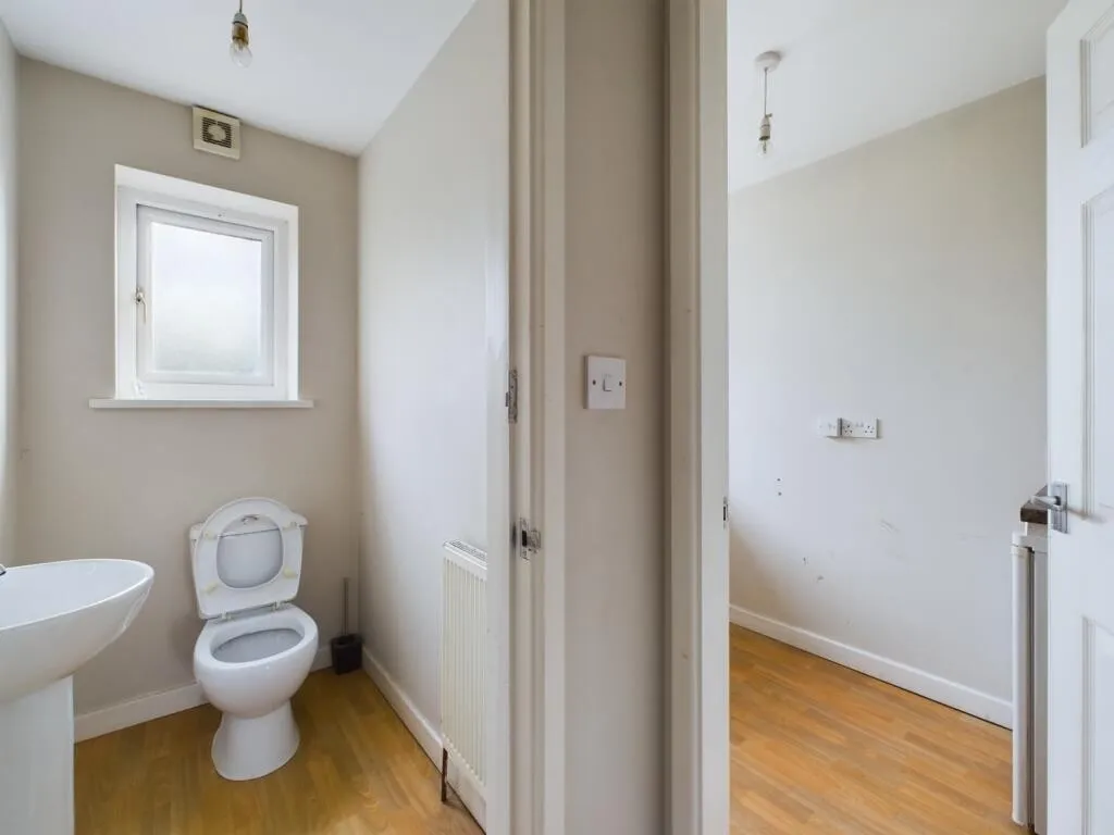 19 Market Street, Hemsworth, Pontefract, West Yorkshire, WF9 4JY