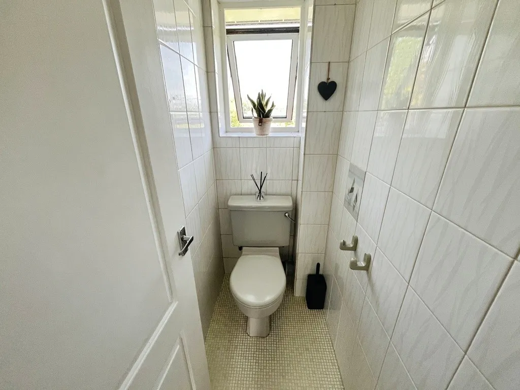 6 Willow Hey, Bromley Cross, Bolton, Lancashire, BL7 9YD