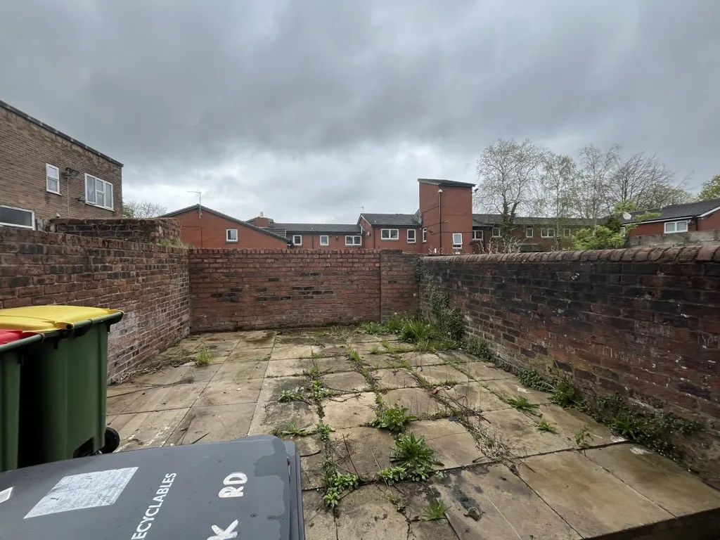 5 Skeffington Road, Preston, Lancashire, PR1 5UP