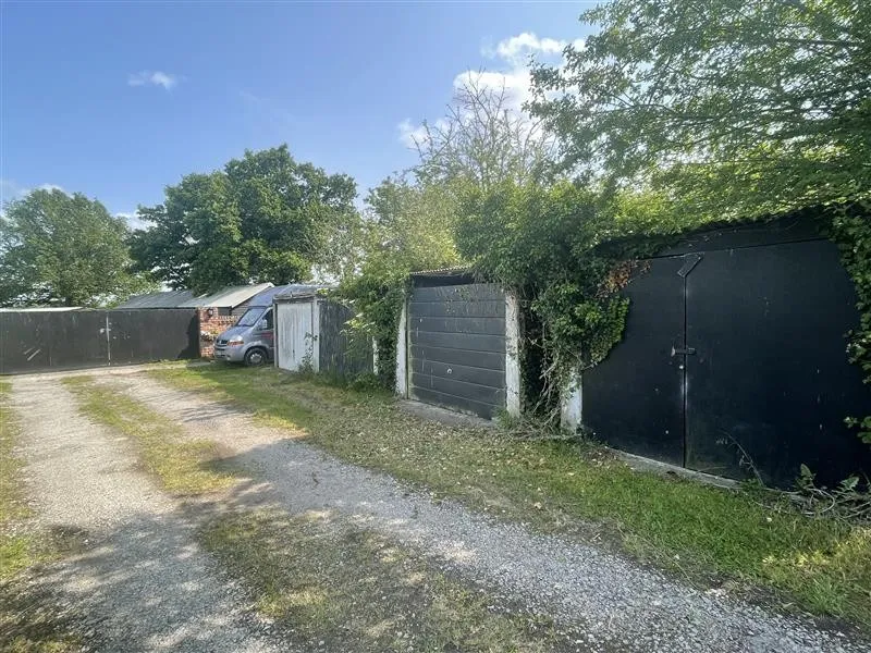 Pickmere Lane Garage Site, Pickmere, Knutsford, Cheshire, WA16 0JP