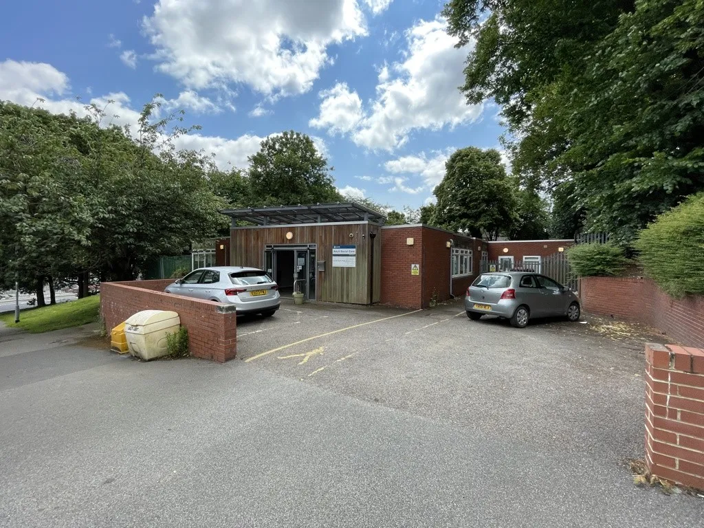 Former Lovell Park Day Centre, 1 Lovell Park Gate, Leeds, West Yorkshire, LS7 1DA